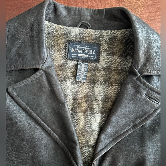 Vintage Banana Republic 3/4 Length Brown Leather Coat - Picture 3 of 16